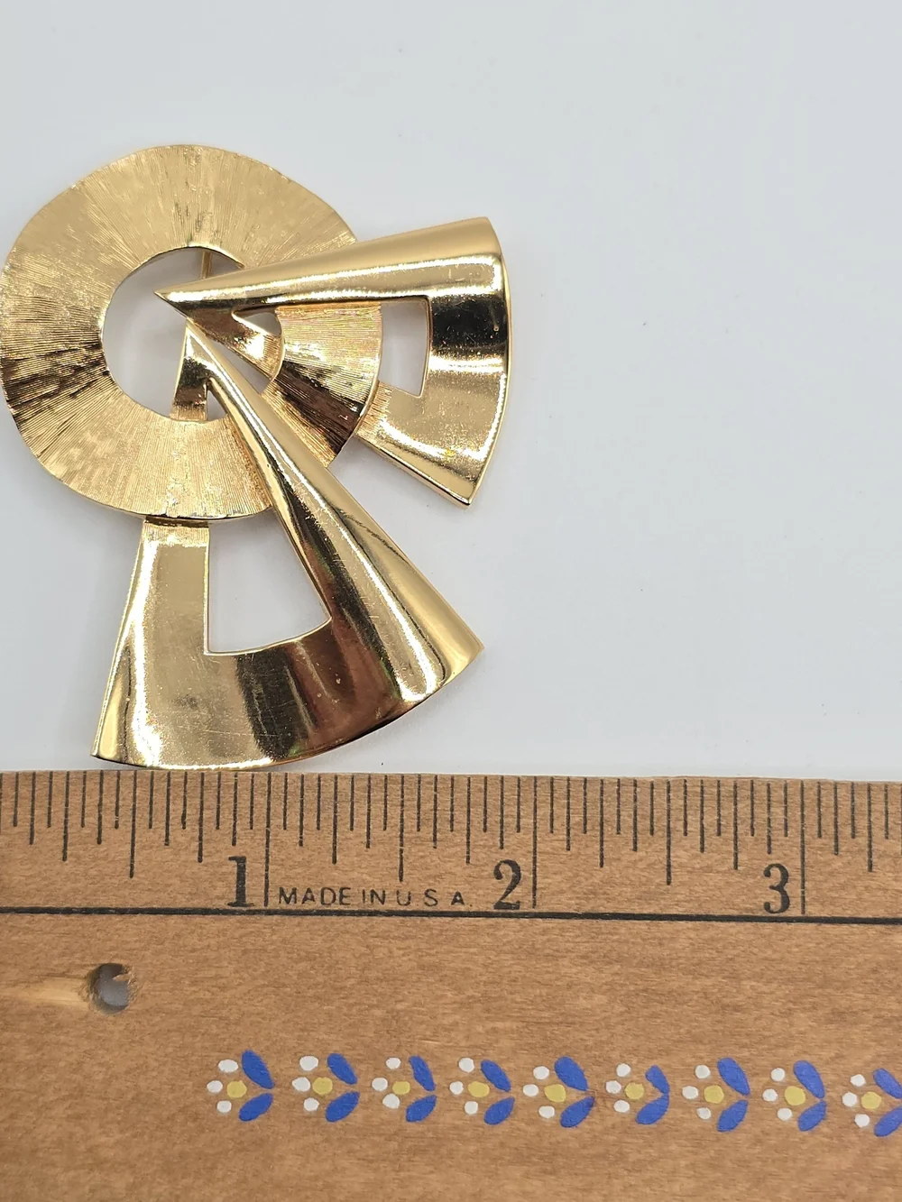 VTG Monet Geometric Brooch Modernist Abstract Gold Tone 2.25